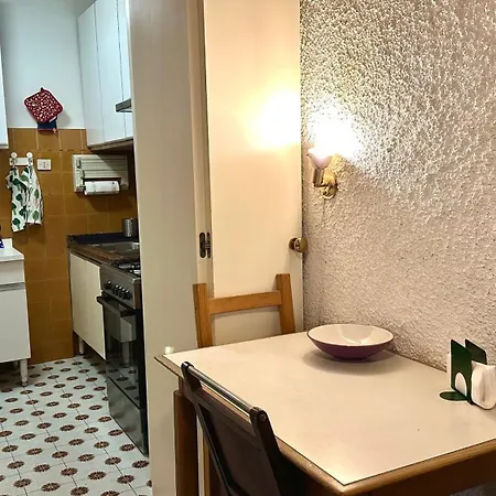 Apartmán P031 - Porto Recanati, Trilocale Con Terrazzo A 100mt Dal Mare